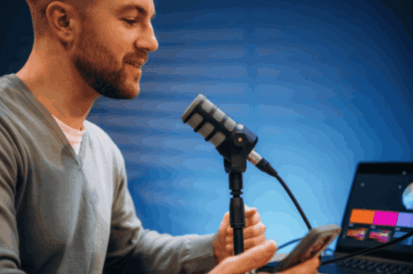 person recording a hypnosis from a written script from professionals