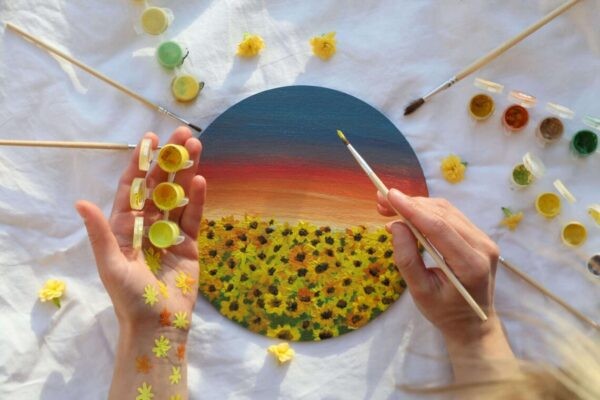 balancing solar plexus energy by doing some art