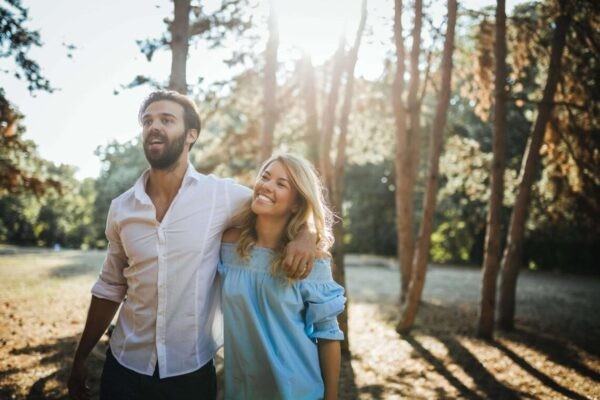 couple maintaining a healthy relationship